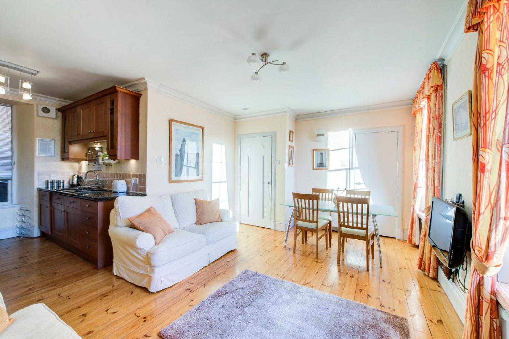 Guestready - Historic Edinburgh Old Town Apartment Eksteriør billede